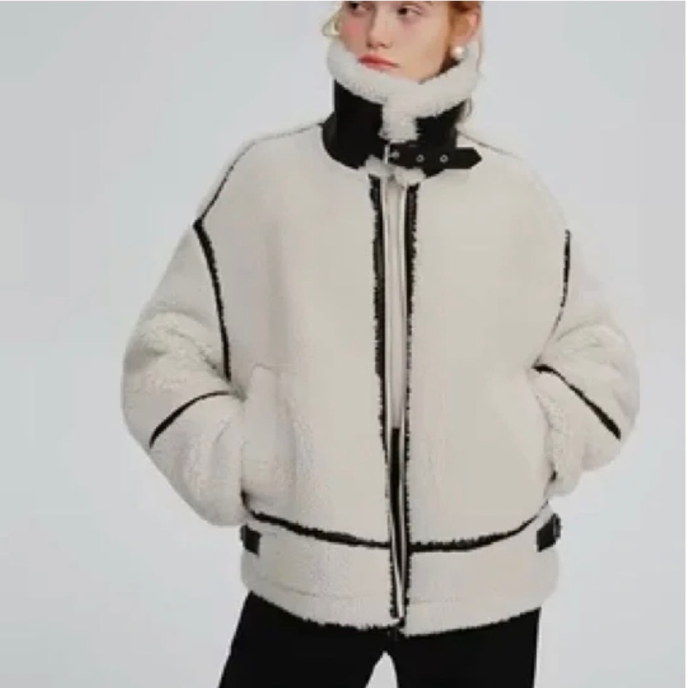 NWT Jason Wu Cream Teddy Jacket with Black Accents - Picture 2 of 9